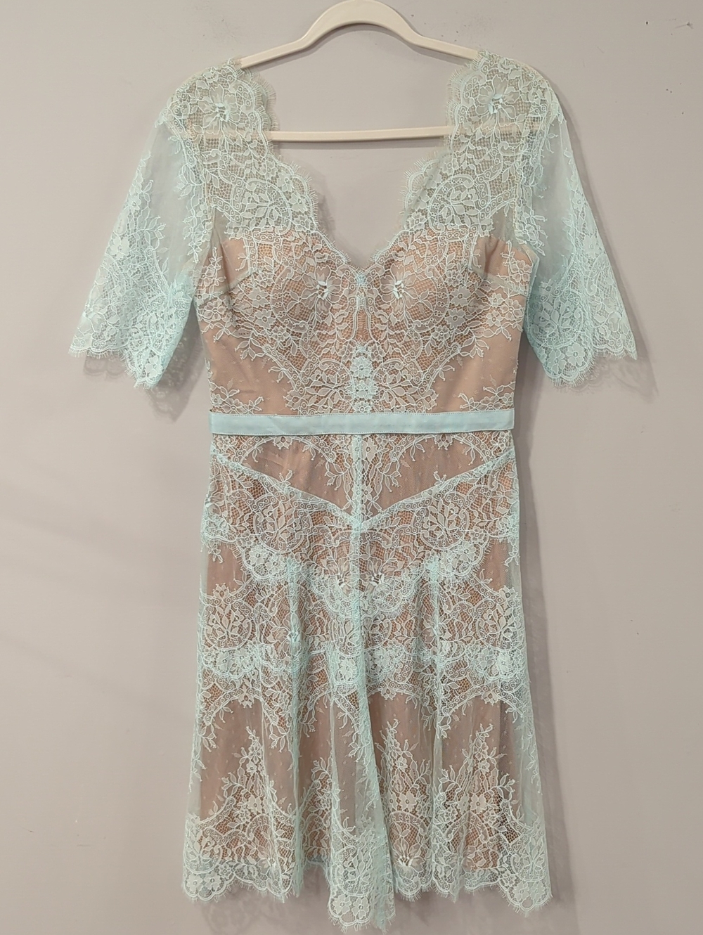 Catherine Deane Lace Mini Dress‎ in Aqua and Blush size 8